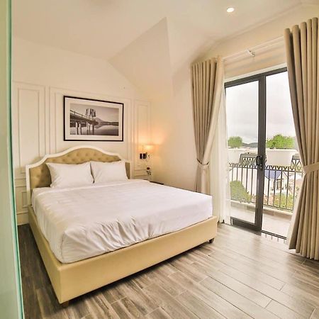 Monaco Hotel Khu Chi Lăng Екстериор снимка