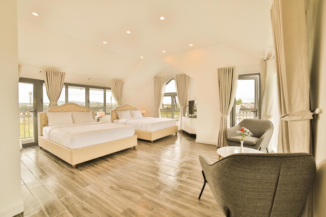 Monaco Hotel Khu Chi Lăng Екстериор снимка
